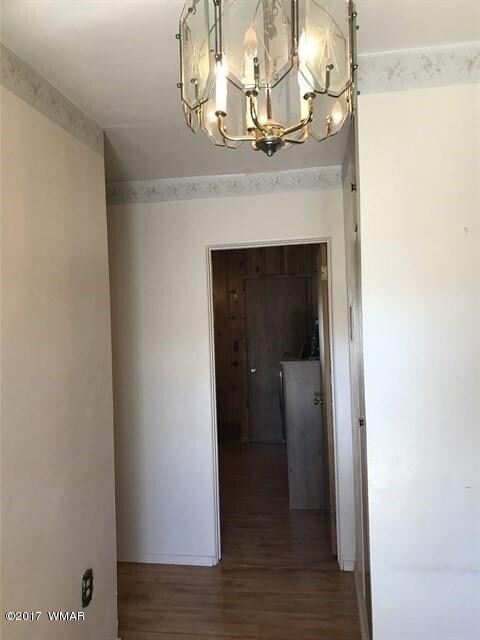 003_Entry Way