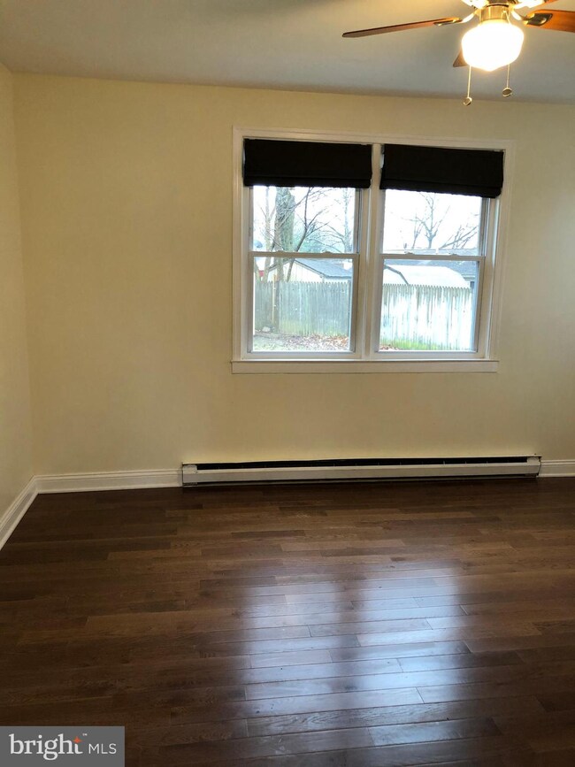 403 Denver Ct, Wallingford, PA 19086 - photo 5