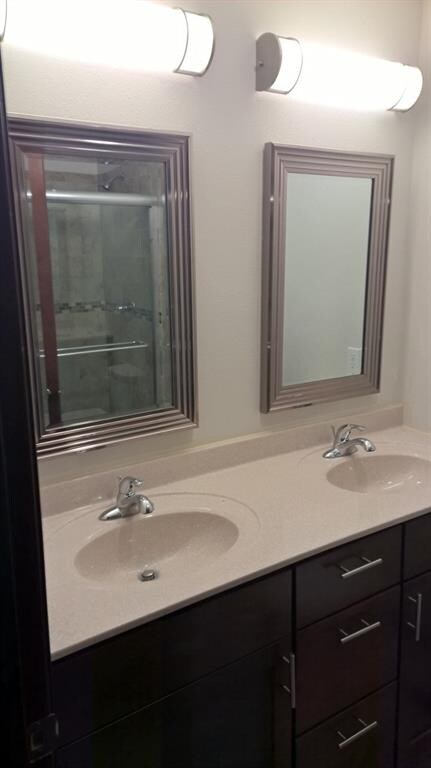 Owners Bathroom