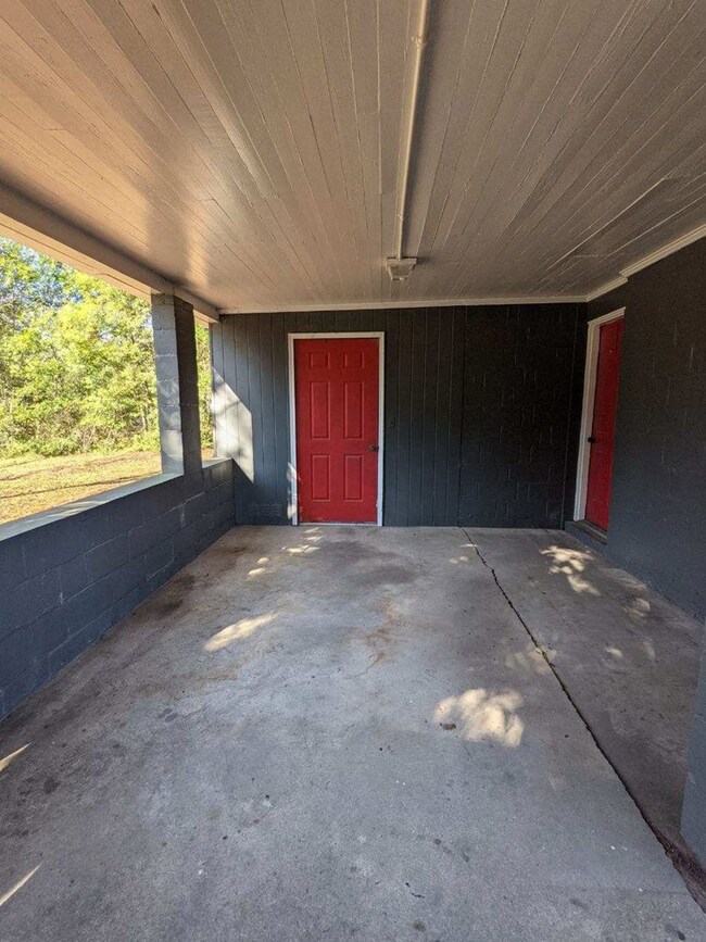 501 N Chester Ave, Douglas, GA 31533 - photo 7