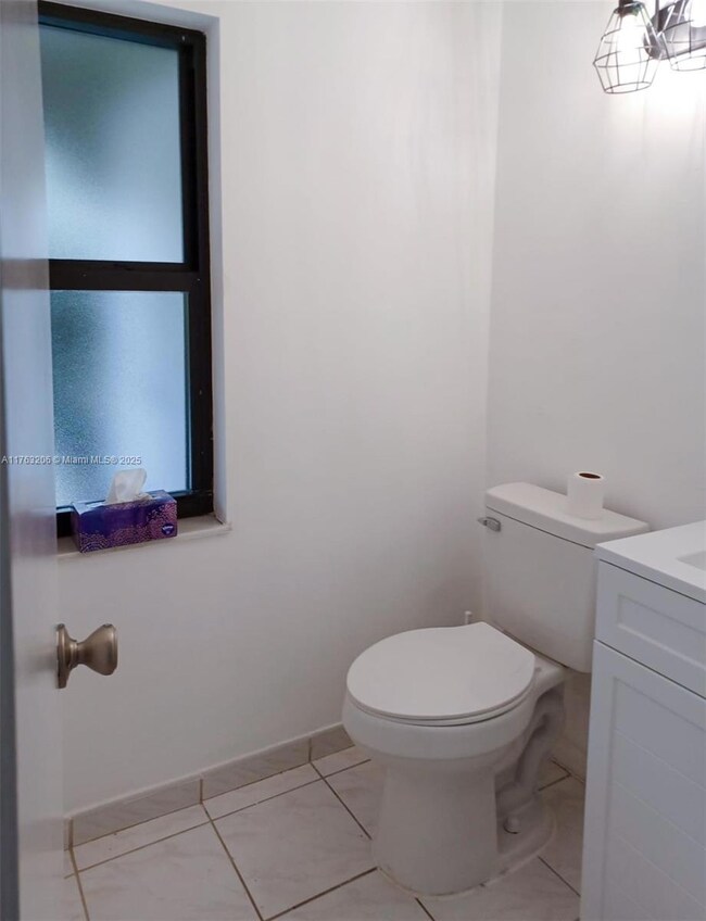 1/2 Bath