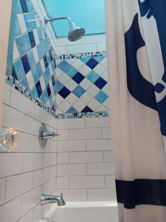 129 Portland Ave unit 10, Old Orchard Beach, ME 04064 - photo 6