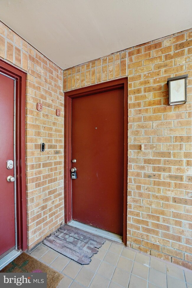 7503 Weather Worn Way unit F, Columbia, MD 21046 - photo 3