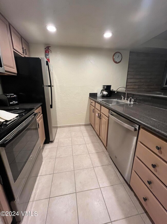 2301 Kitchen