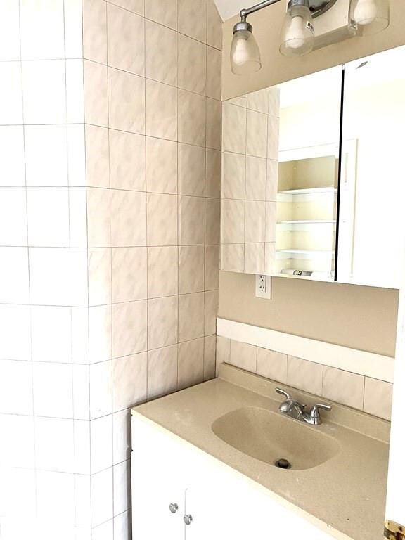 251 Washington St unit 2, Westwood, MA 02090 - photo 7