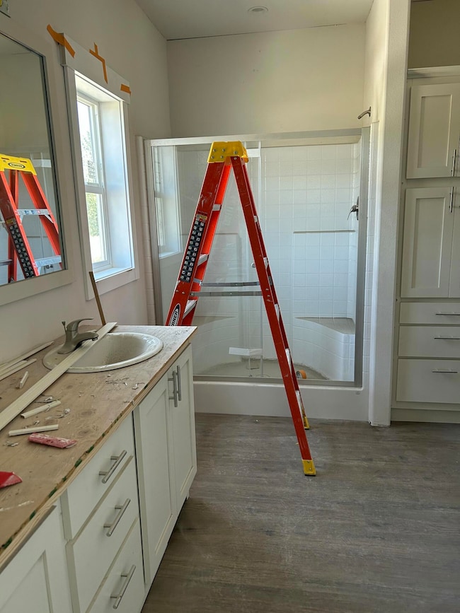 333 Mountain View Dr unit 36, Talent, OR 97540 - photo 6