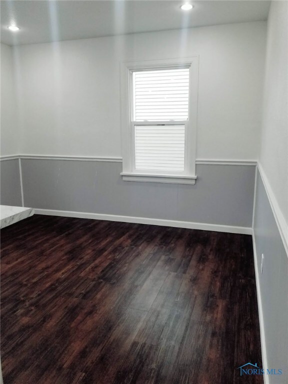 1518 West St, Genoa, OH 43430 - photo 6