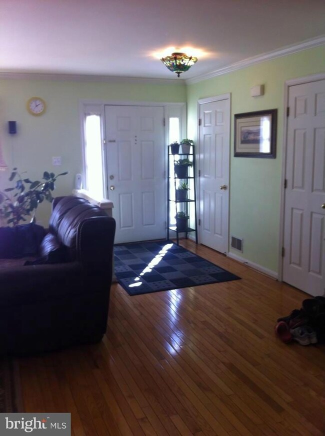 773 Leister Dr, Lutherville Timonium, MD 21093 - photo 2