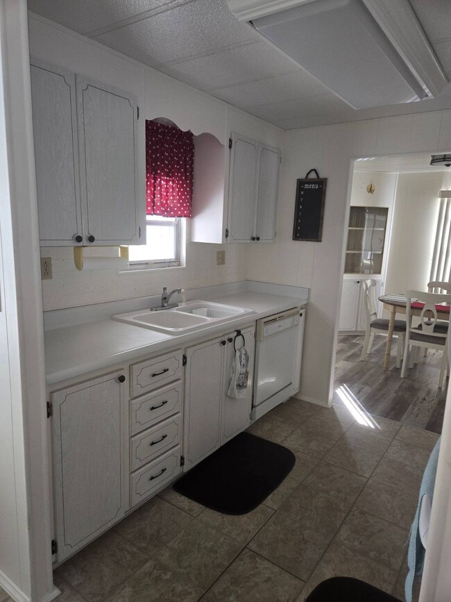 101 Magnolia Way, Leesburg, FL 34788 - photo 5