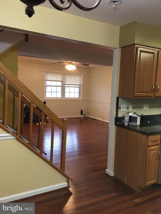 627 Glynlee Ct, Reisterstown, MD 21136 - photo 5