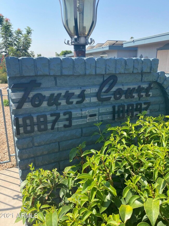 10889 W Buccaneer Dr unit 17J, Sun City, AZ 85351 - photo 3