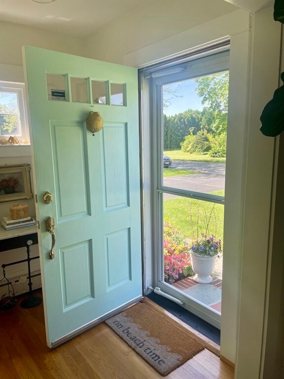 44 Brewster St, South Dartmouth, MA 02748 - photo 3