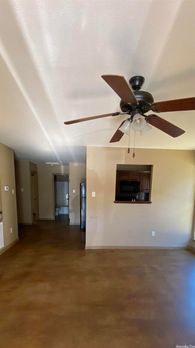 318 W Johnson St, Sheridan, AR 72150 - photo 2