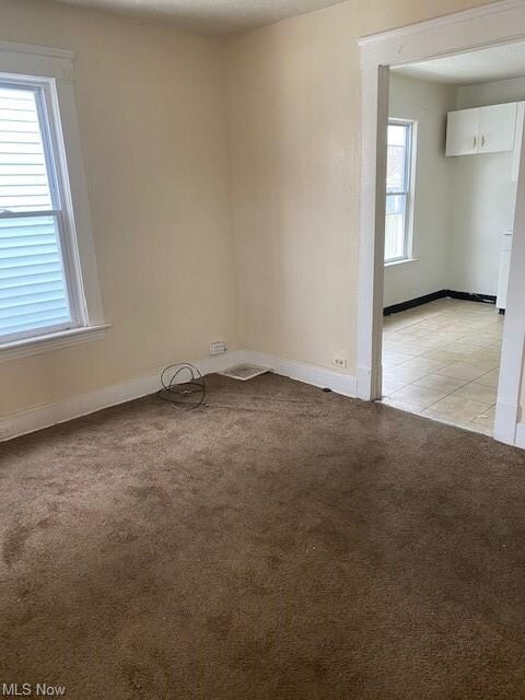 Downstairs unit Living room