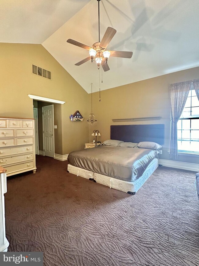 226 Sugarberry Ln unit V93, Langhorne, PA 19047 - photo 5