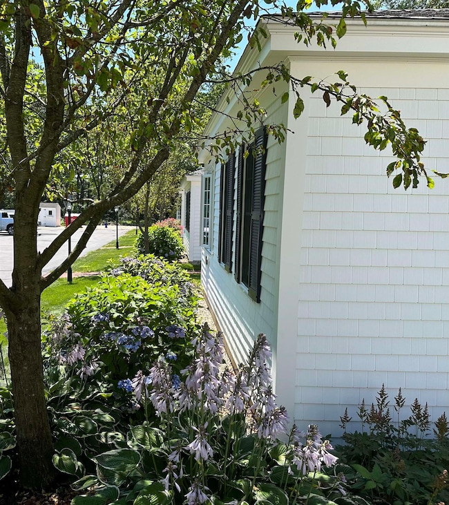 32 Cable Rd unit 4, Rye, NH 03870 - photo 4