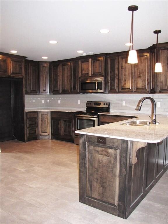 1461 Colonel Bass Ln, Prairie Grove, AR 72753 - photo 2