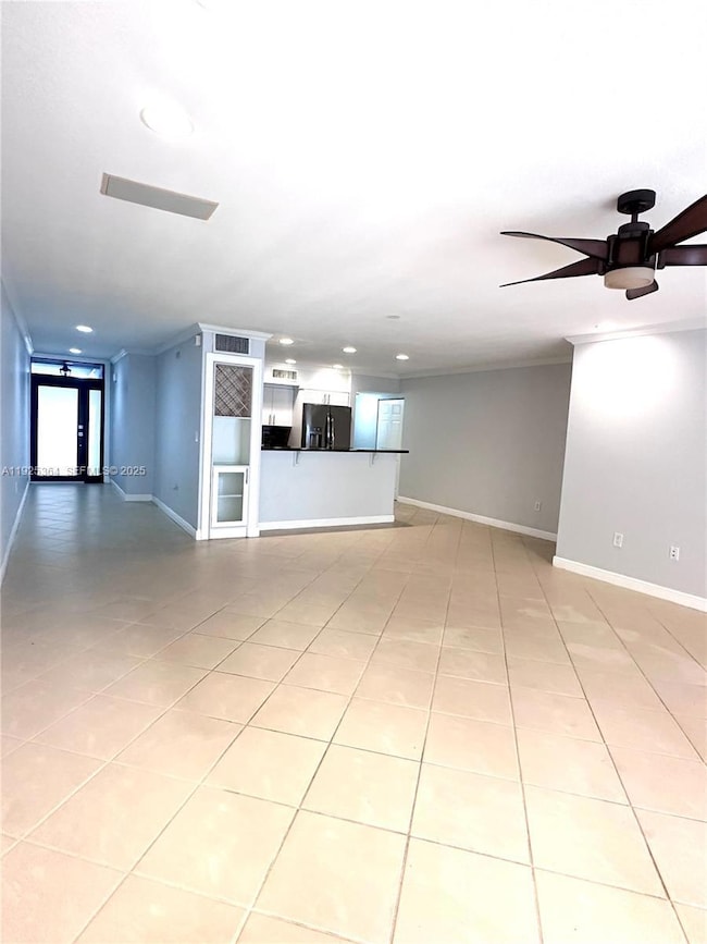 6442 Milk Wagon Ln, Hialeah, FL 33014 - photo 7