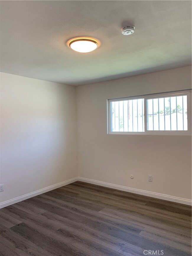 27111 Millar St, Highland, CA 92346 - photo 6