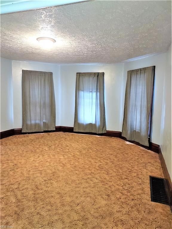 Spacious 1st floor bedroom