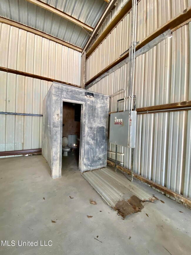 79 Emmett Meitzler Rd, Picayune, MS 39466 - photo 5