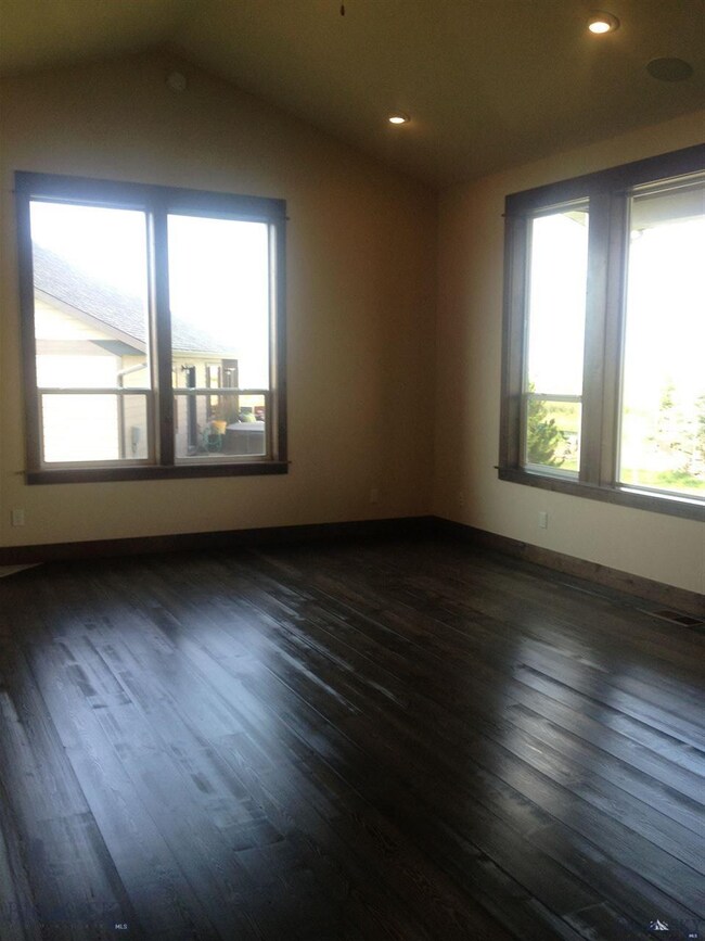 Similar Living Room