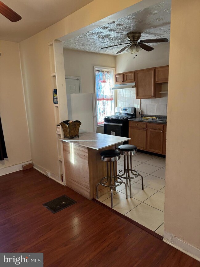 408 N Loudon Ave, Baltimore, MD 21229 - photo 4