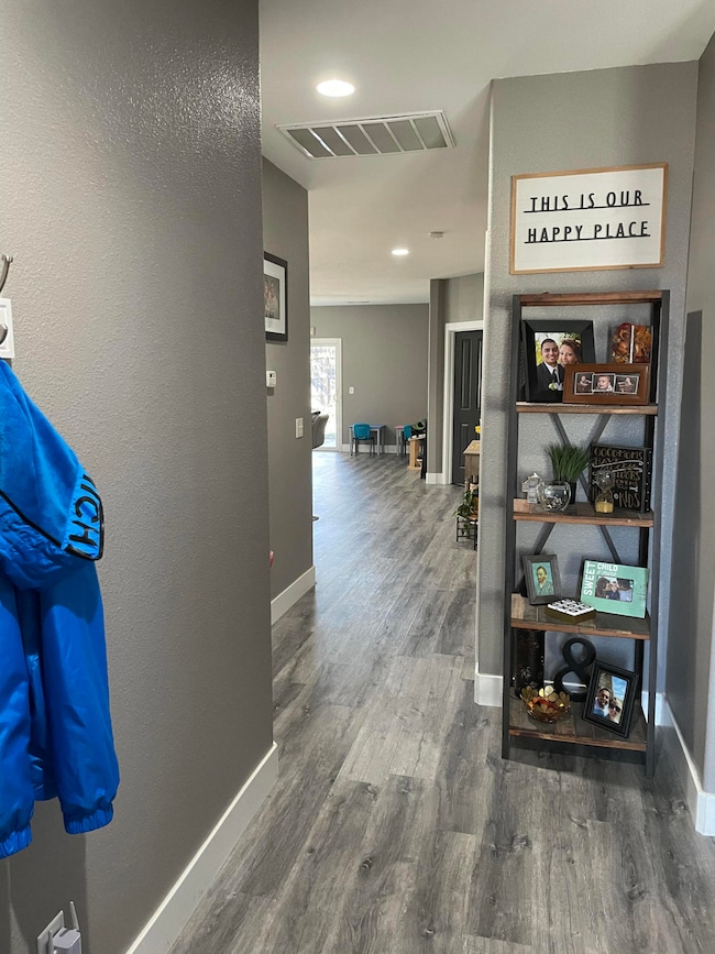 990 Domain Way, Redding, CA 96003 - photo 3