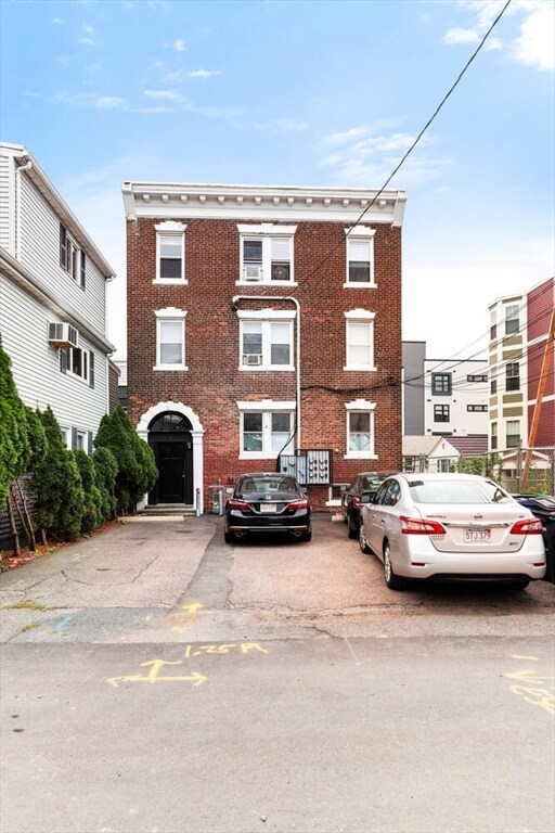 6 Bedford St unit 1R, Somerville, MA 02143 - photo 2
