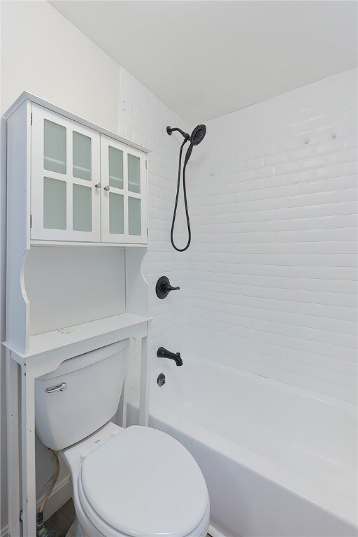 20 Barnes St, Pawtucket, RI 02860 - photo 5