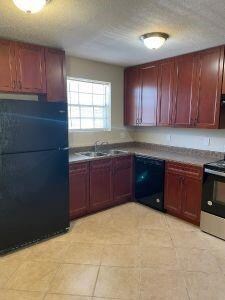 2021 Bayou Ln unit C, Slidell, LA 70458 - photo 2