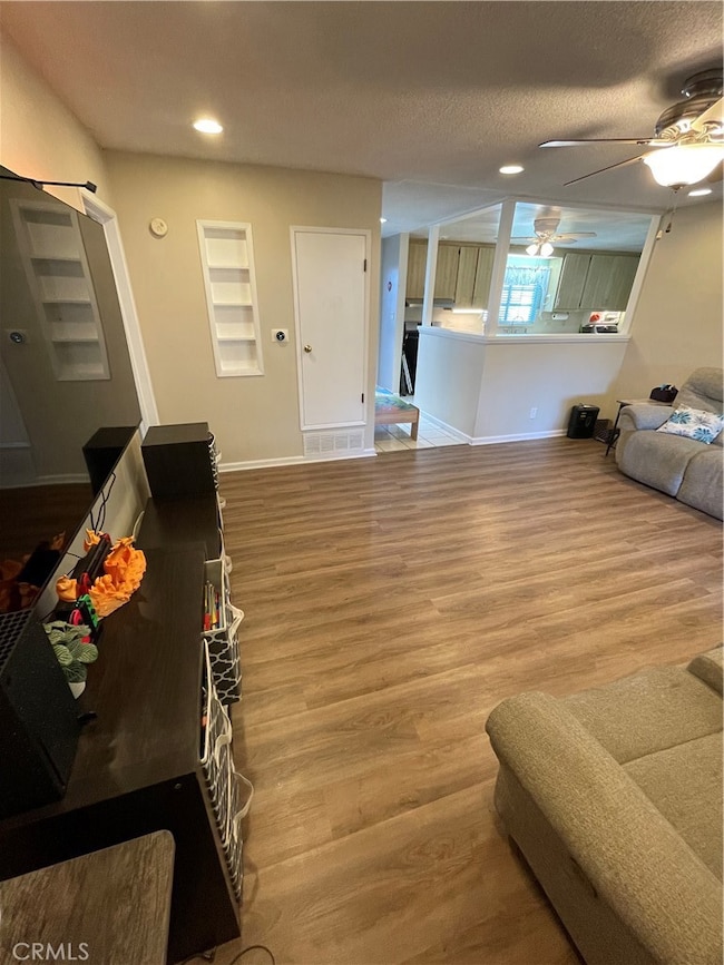 10362 Aurelia Ave, Cypress, CA 90630 - photo 5