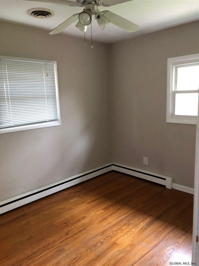 81 Briar Ave, Albany, NY 12203 - photo 4
