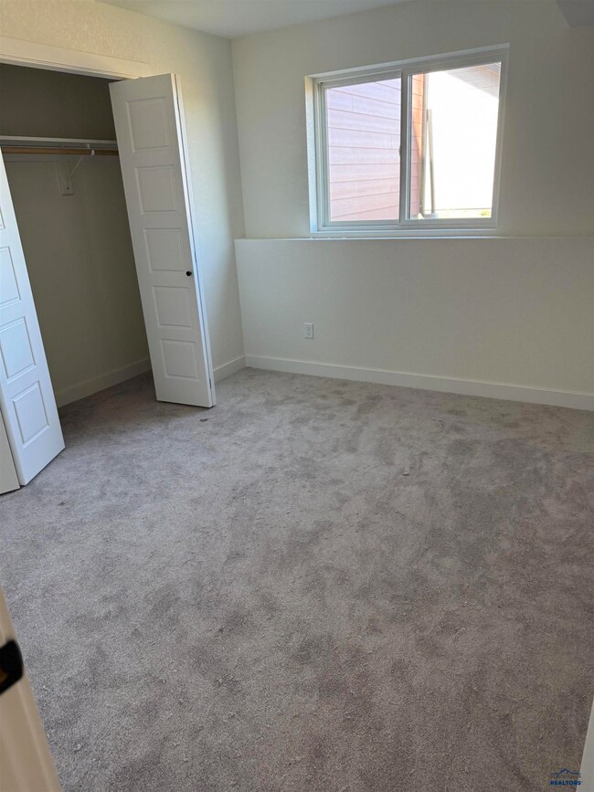 648 Eagle Rd, Ashland Heights, SD 57719 - photo 6