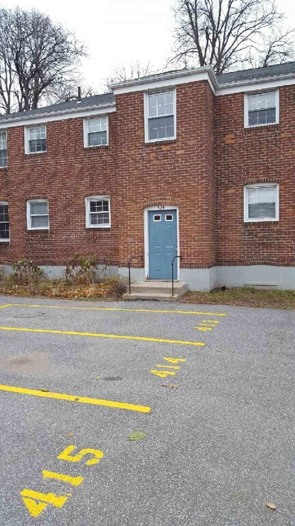 524 Cold Spring Ave unit 2, West Springfield, MA 01089 - photo 2