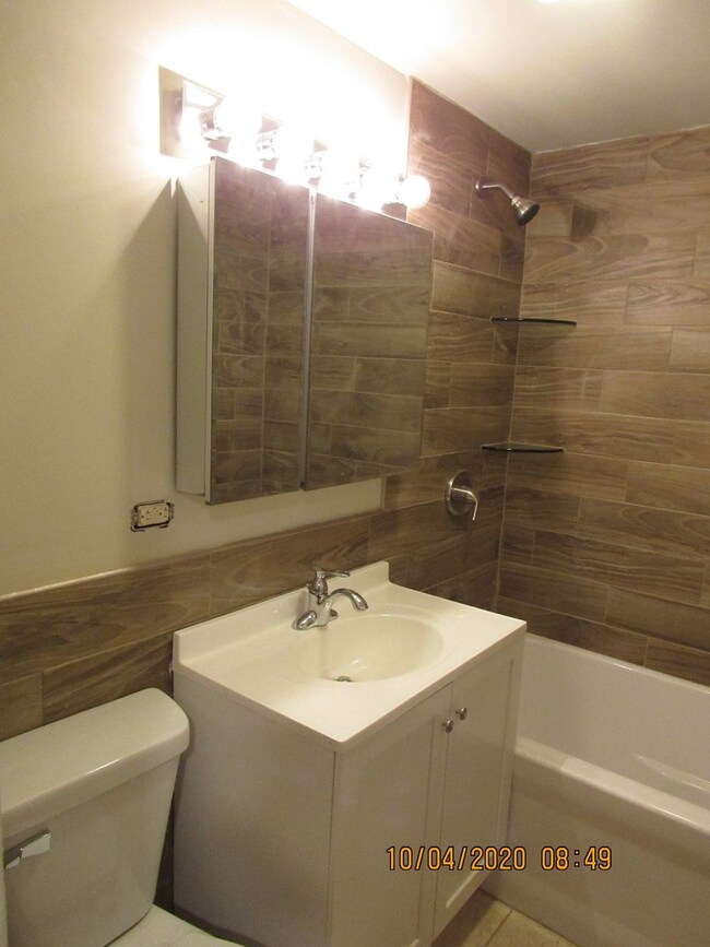 18411 Baker Ave, Country Club Hills, IL 60478 - photo 7