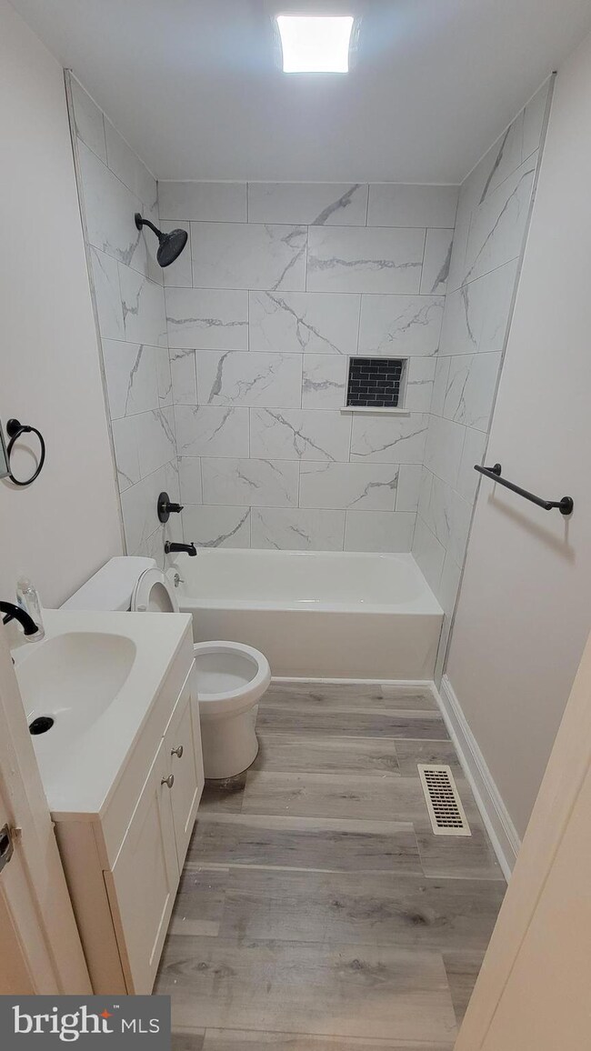 2026 Druid Hill Ave unit A, Baltimore, MD 21217 - photo 5