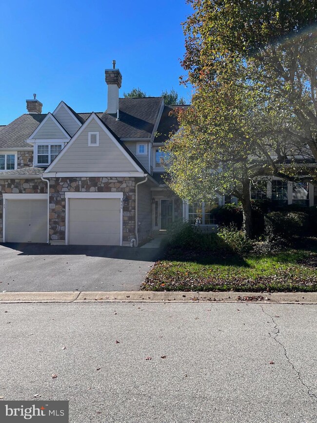 46 Overlook Cir unit 46, Berwyn, PA 19312 - photo 4