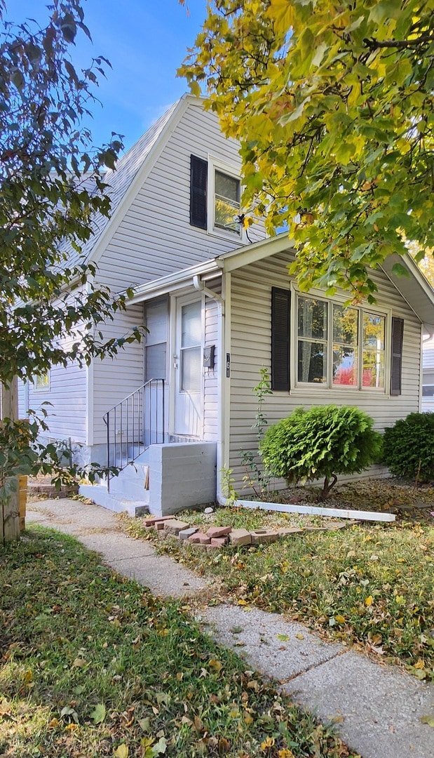 761 N 8th Ave, Kankakee, IL 60901 - photo 4