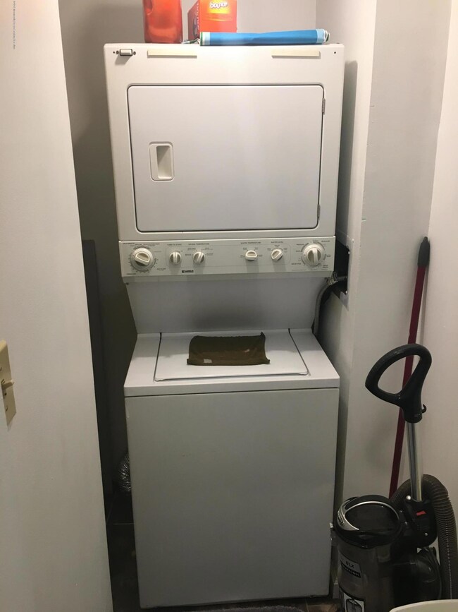 202 Hamilton Ave unit 10, Seaside Heights, NJ 08751 - photo 6