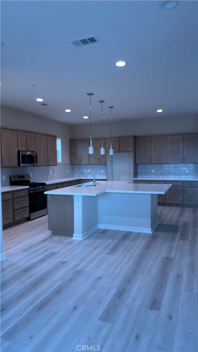 6438 Castle Crags Ave, Hesperia, CA 92345 - photo 4