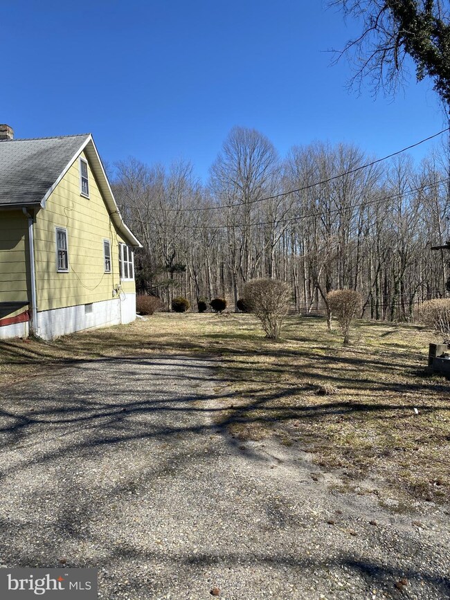 4344 Lansdale Rd, Harwood, MD 20776 - photo 4