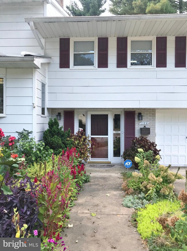104 Radcliffe Dr, Newark, DE 19711 - photo 3
