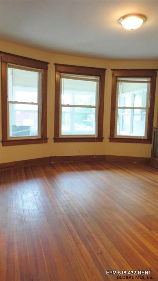 33 Barclay St, Albany, NY 12209 - photo 4