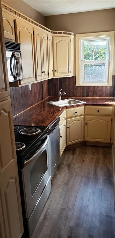 1st flt kitchen