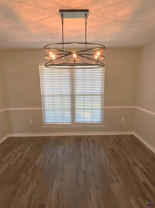 422 Lake Front Dr, Warner Robins, GA 31088 - photo 4