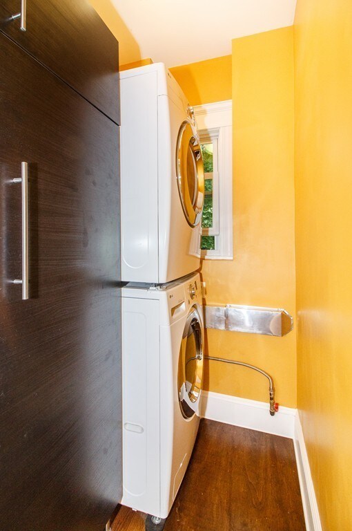 22 Santuit St unit B, Dorchester Center, MA 02124 - photo 4