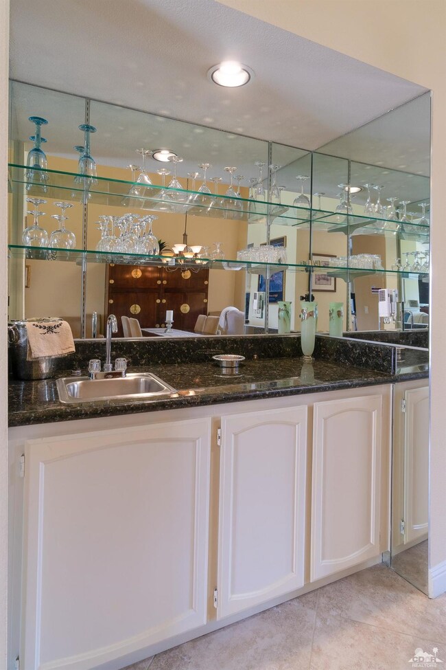 78480 Montego Bay Cir, Bermuda Dunes, CA 92203 - photo 5