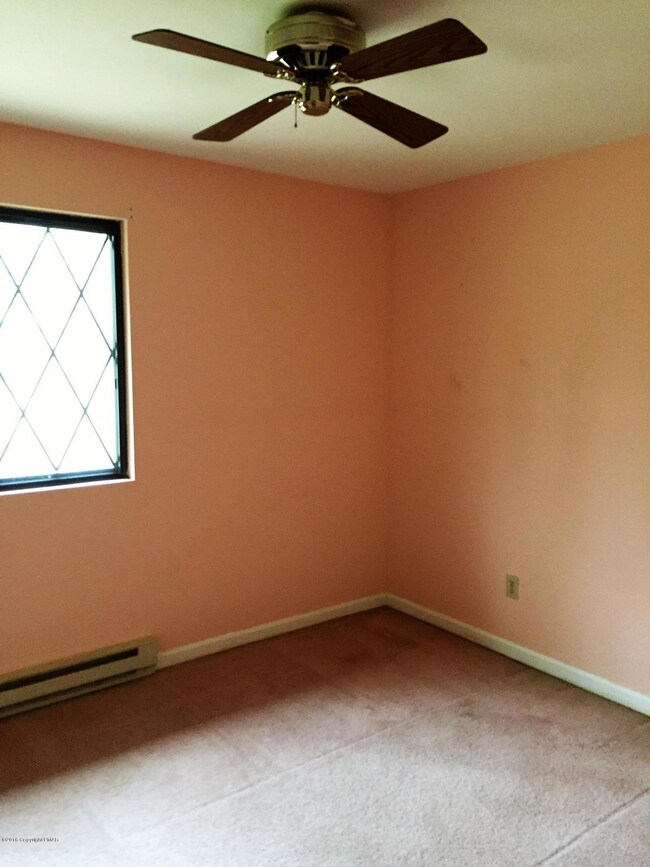 99 Honeysuckle Dr, Jim Thorpe, PA 18229 - photo 5