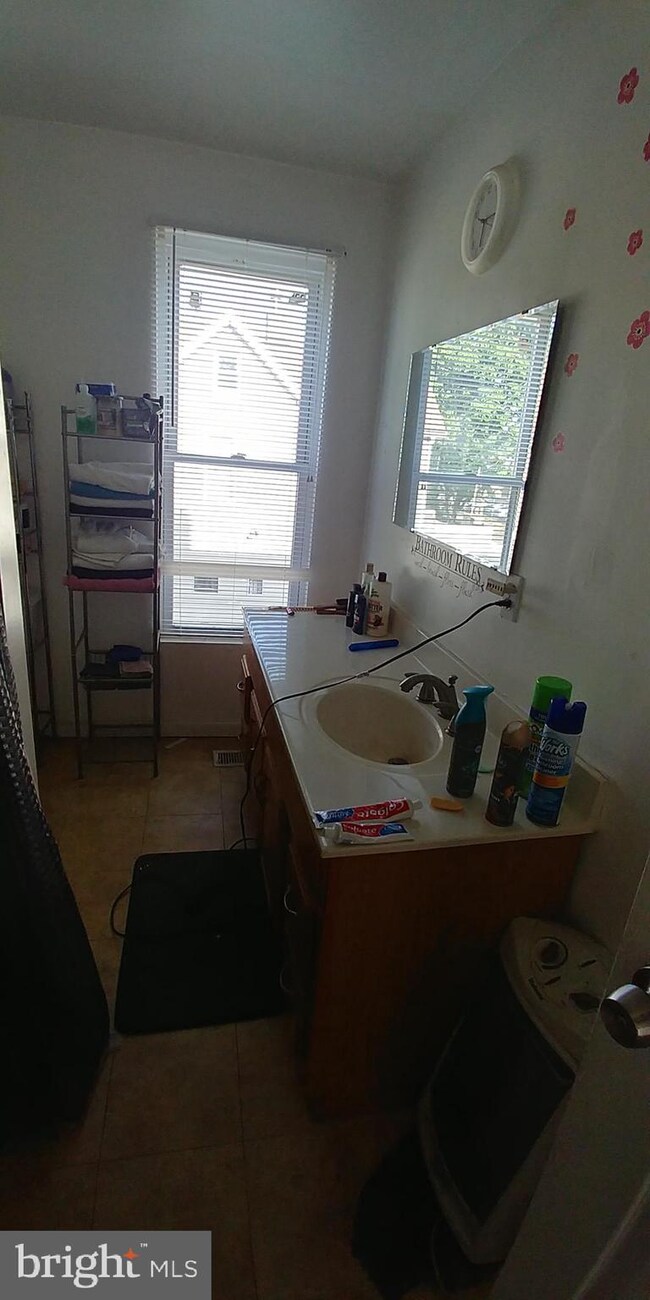 5315 Denmore Ave, Baltimore, MD 21215 - photo 5